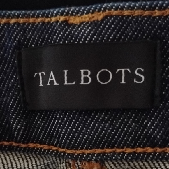 Talbots Daphne Wash High-Rise Flare Jeans - Picture 4 of 13